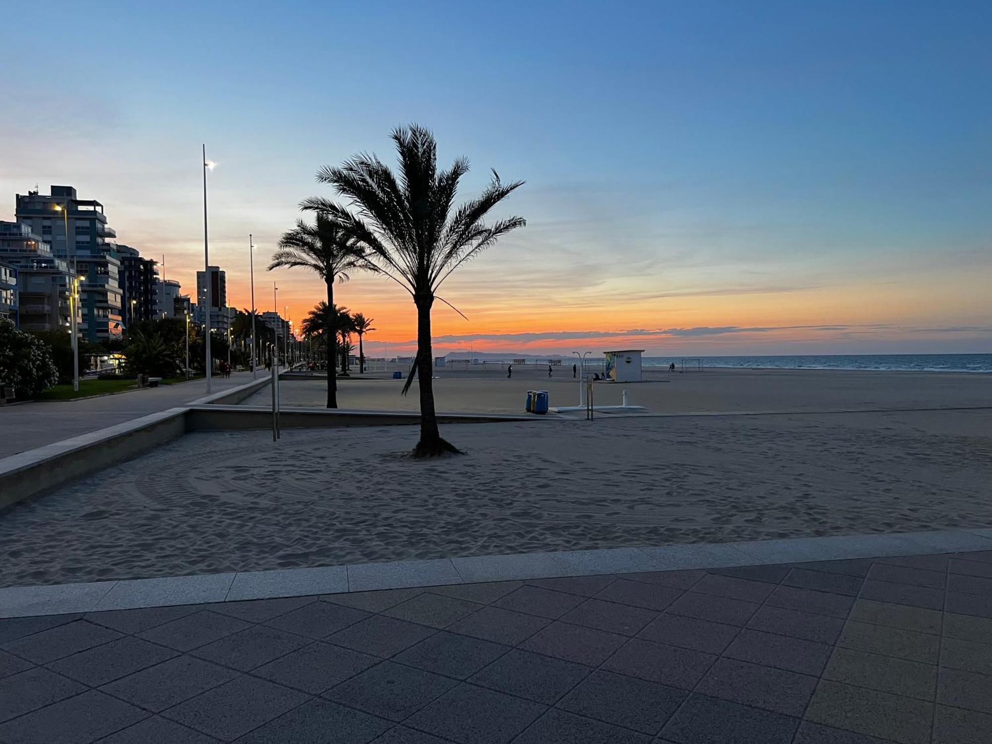 Soleole Playa de Gandia